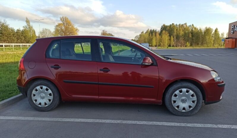 
								Volkswagen Golf 2004  1,4L Hečbekas pilnas									