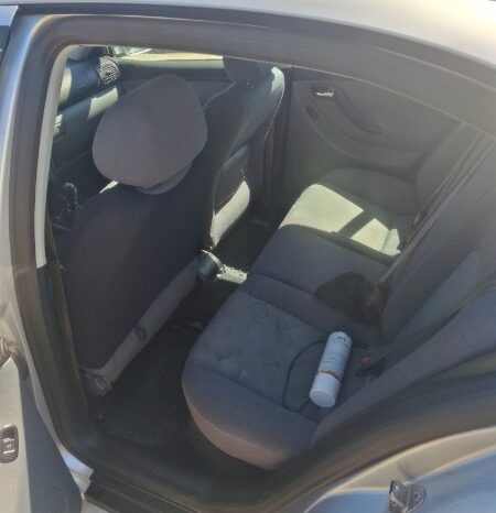 
								Seat Leon 2000  1,9L Hečbekas pilnas									