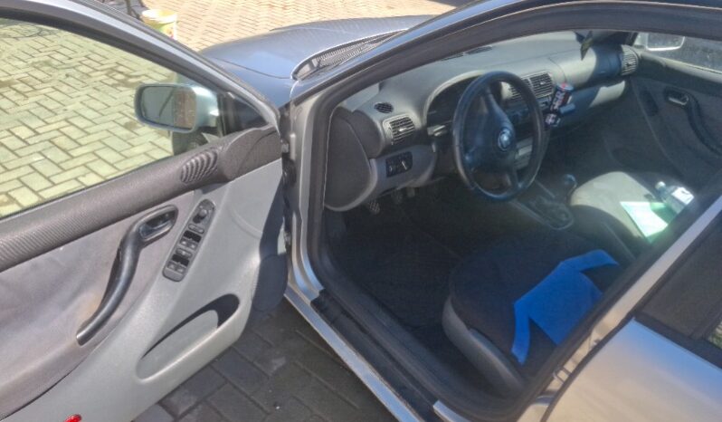 
								Seat Leon 2000  1,9L Hečbekas pilnas									