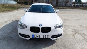 BMW 118 2011  2,0L Hečbekas