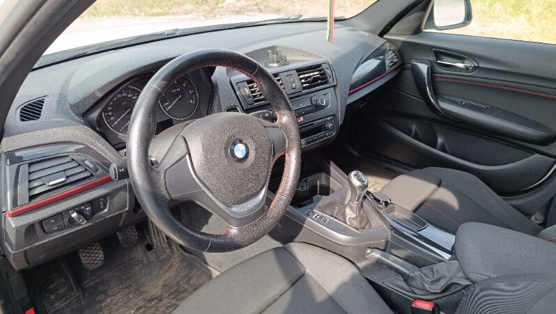 
								BMW 118 2011  2,0L Hečbekas pilnas									