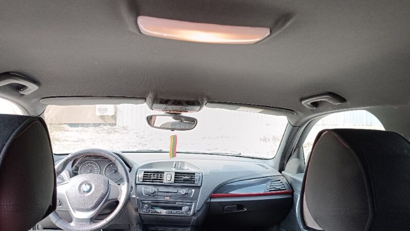 
								BMW 118 2011  2,0L Hečbekas pilnas									