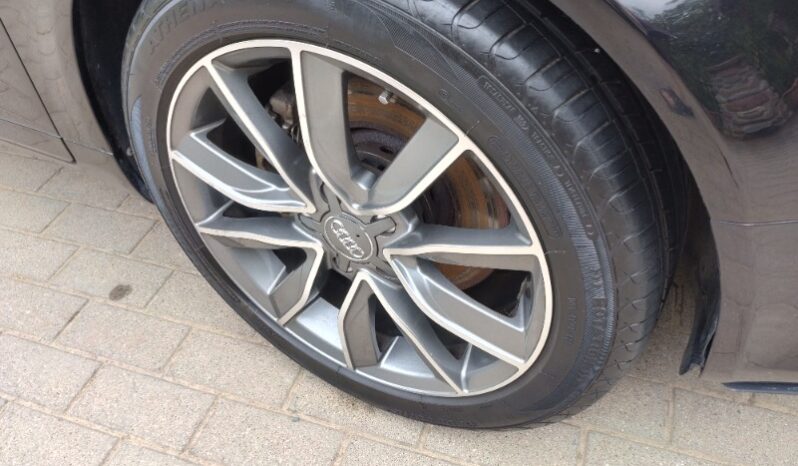 
								Audi A4 2006  1,8L Universalas full									