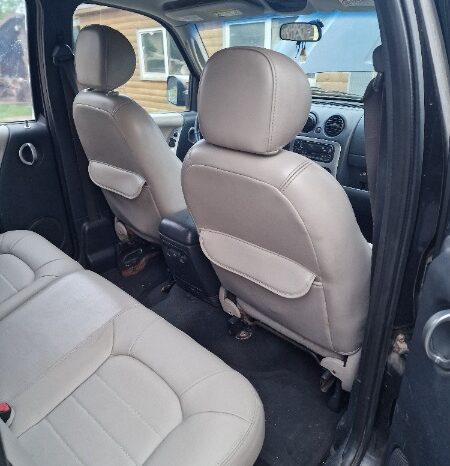 
								Jeep Liberty 2002  3,7L Visureigis full									
