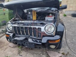 
										Jeep Liberty 2002  3,7L Visureigis full									