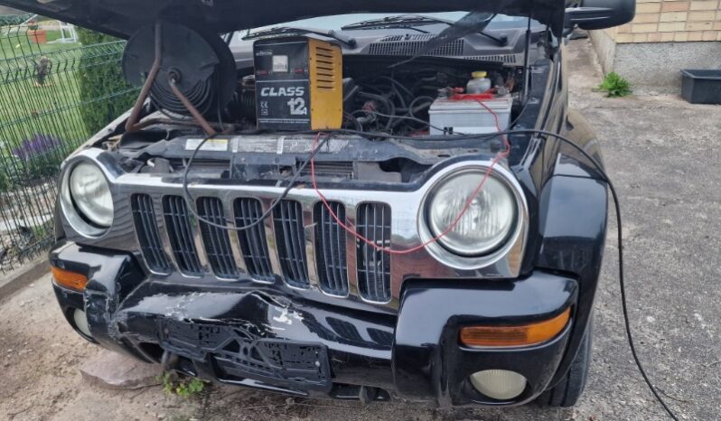 
								Jeep Liberty 2002  3,7L Visureigis full									