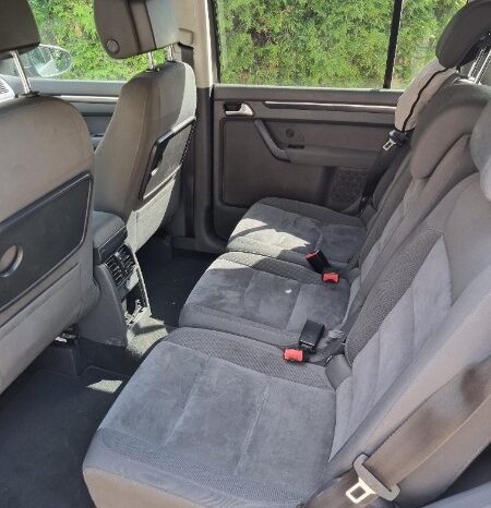 
								Volkswagen Touran 2012  2,0L multipurpose-passenger vehicle (mpv) full									