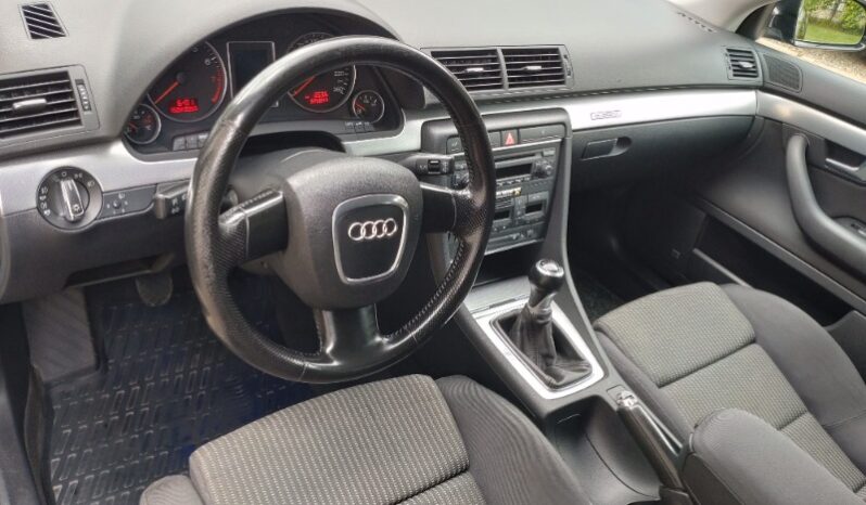 
								Audi A4 2006  1,8L Universalas full									