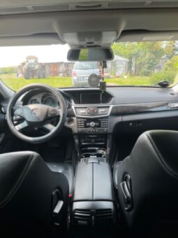 
										Mercedes-Benz E350 2010  3,0L Kita full									