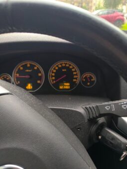 
										Opel Vectra 2005  1,9L Universalas full									