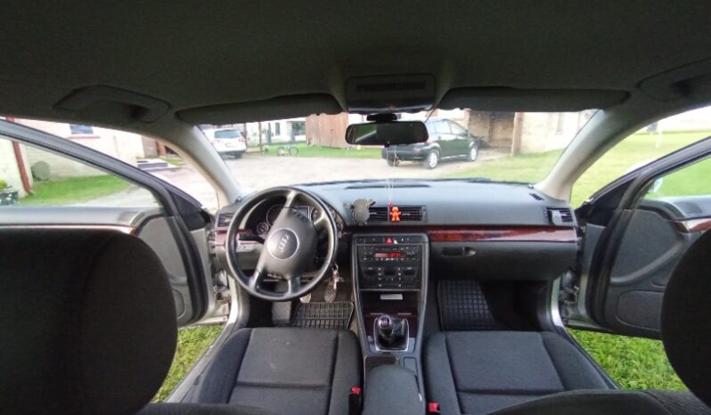 
								Audi A4 2004  1,9L Sedanas full									