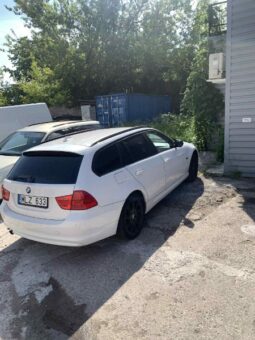 
										BMW 318 2011  1,8L Universalas full									