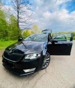 
										Skoda Octavia 2015  1,6L Universalas full									