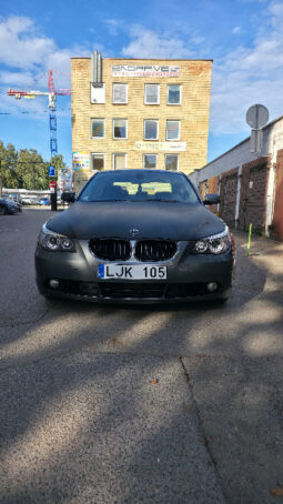 BMW 530 2004  3,0L Sedanas