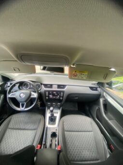 
										Skoda Octavia 2015  1,6L Universalas full									