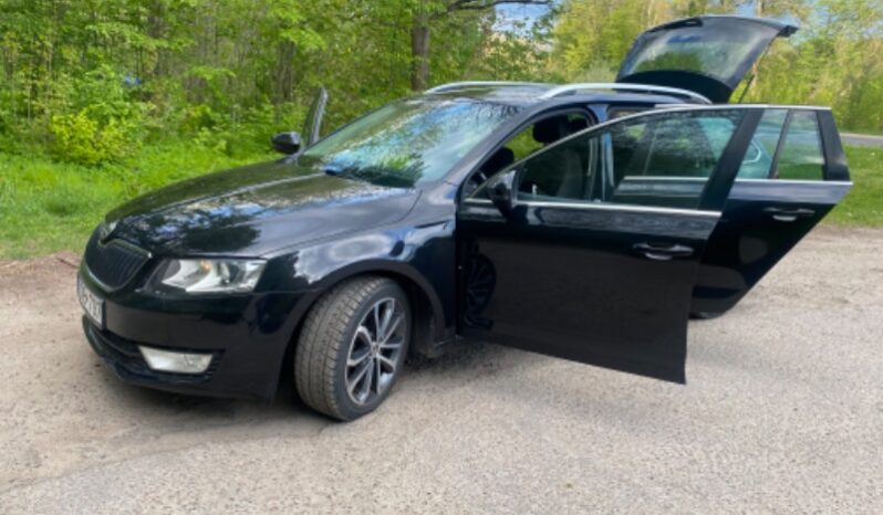 
								Skoda Octavia 2015  1,6L Universalas full									