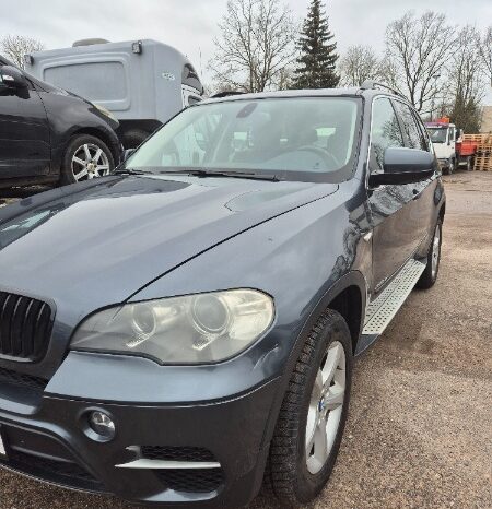 
								BMW X5 2013  3,0L Visureigis full									
