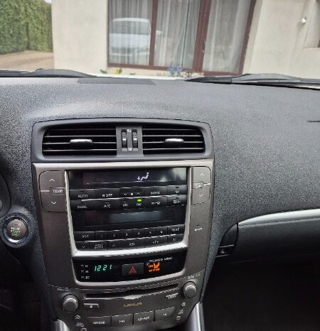 
								Lexus IS 200 2011  2,2L Sedanas full									