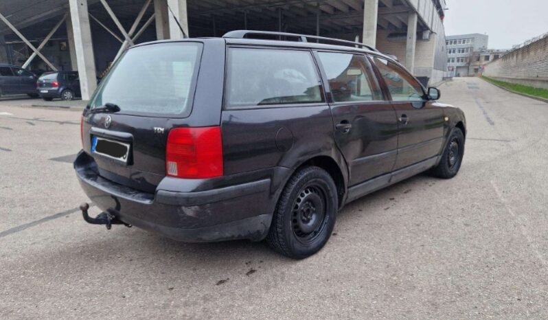 
								Volkswagen Passat 1999  1,9L Universalas full									